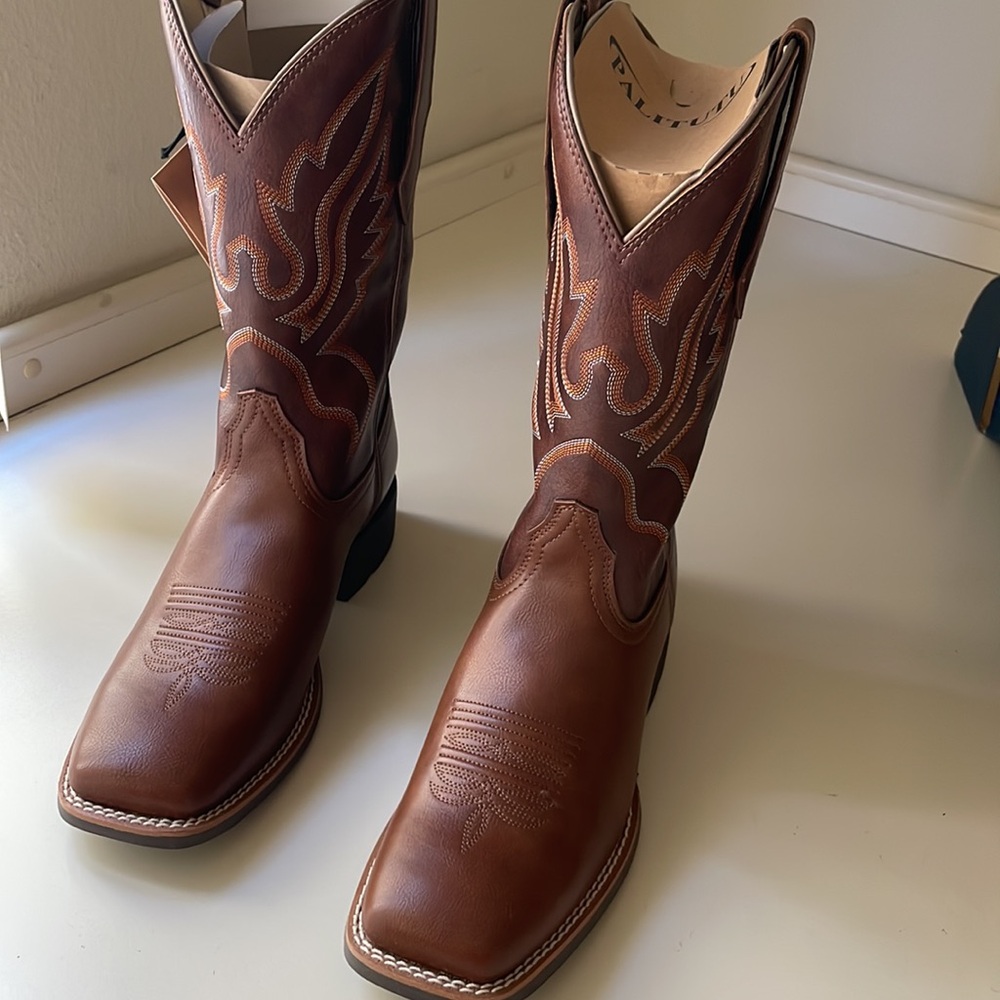 Brown Cowboy Boots Size 8 New in Box - Picture 9 of 11